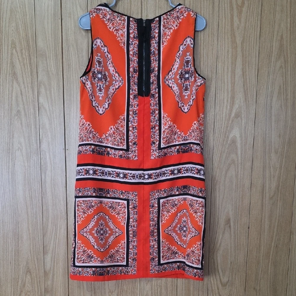 Carmen Marc Valvo Vibrant Orange Geometric Mini Dress - Picture 6 of 7
